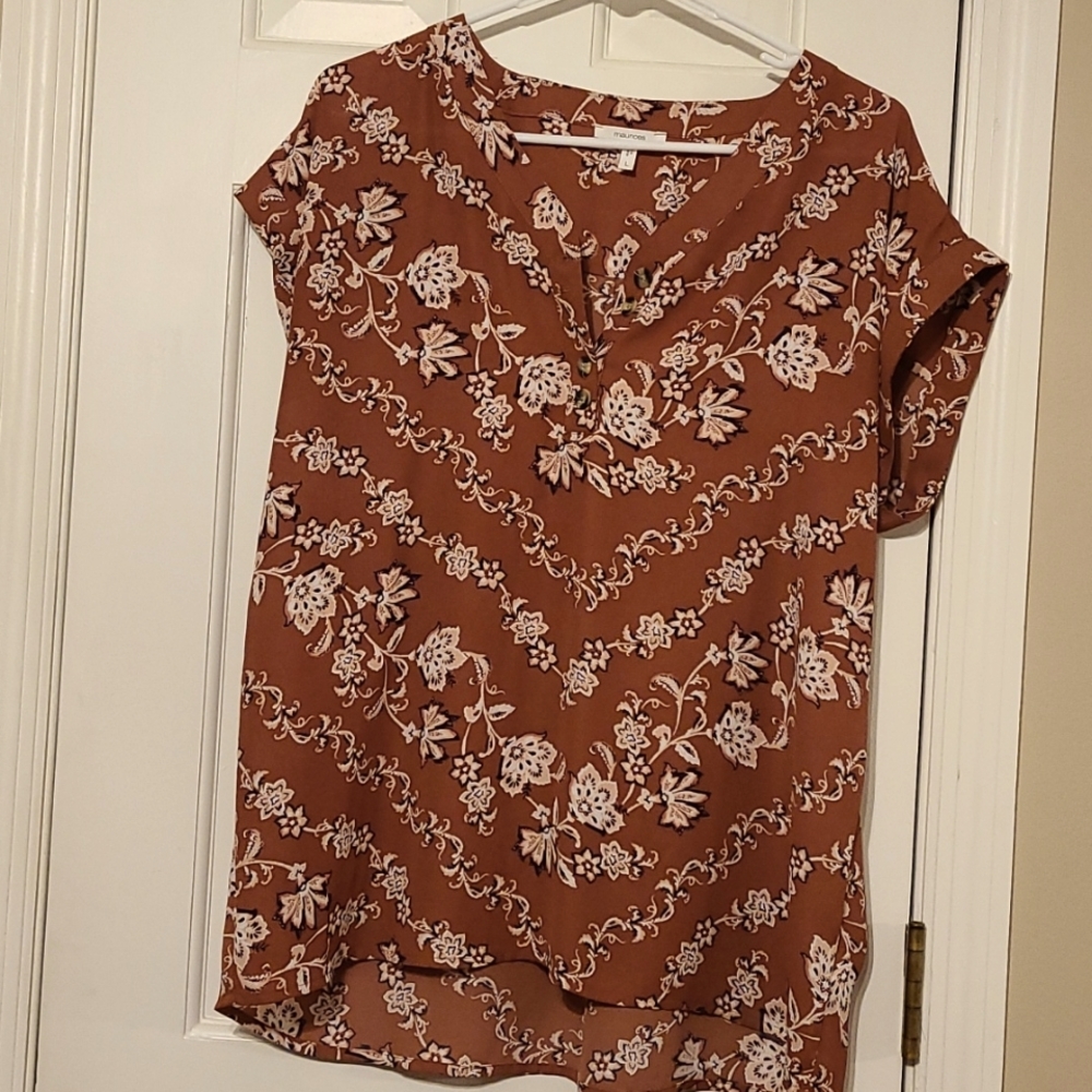 Large cap sleeve dress shirt